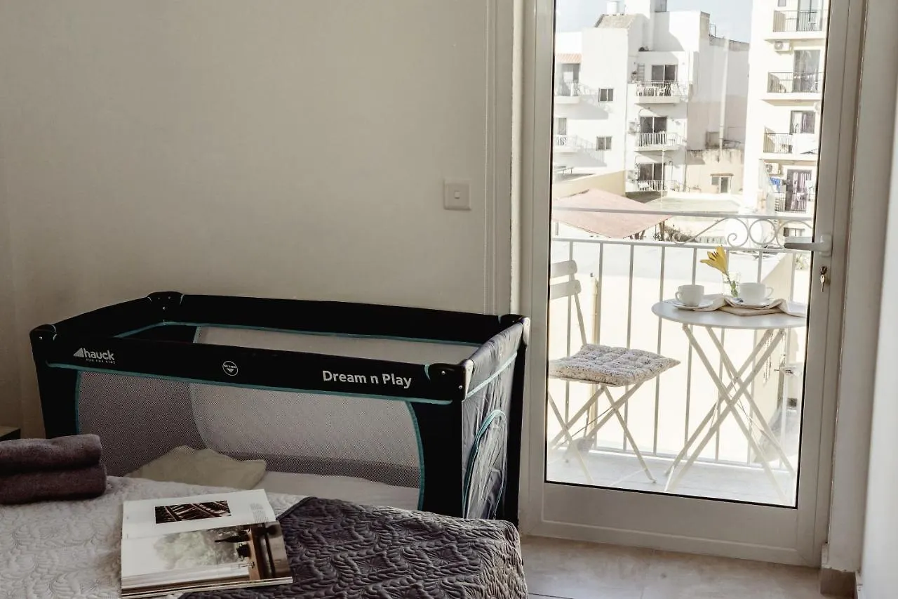 Stylish 2Bdr Unit In Sliema! Near Valletta Ferry! Malta
