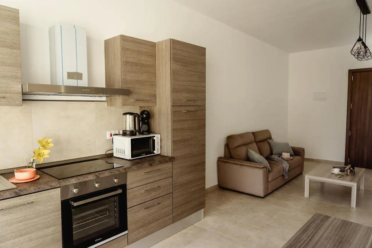Stylish 2Bdr Unit In Sliema! Near Valletta Ferry! 0*, Sliema Malta